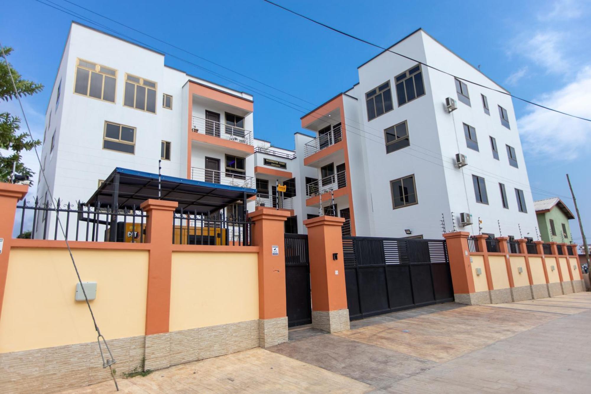 Washington Apartments - Just 25Mins Drive From The Airport Kwashieman Exterior photo
